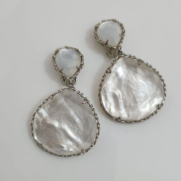 Kendra Scott Earrings - Picture 2 of 8